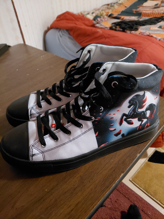 Pony shoes